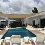 “La Villa Ross” Un Lugar Encantador Con Alberca